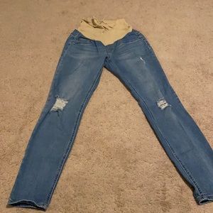 Maternity skinny jeans